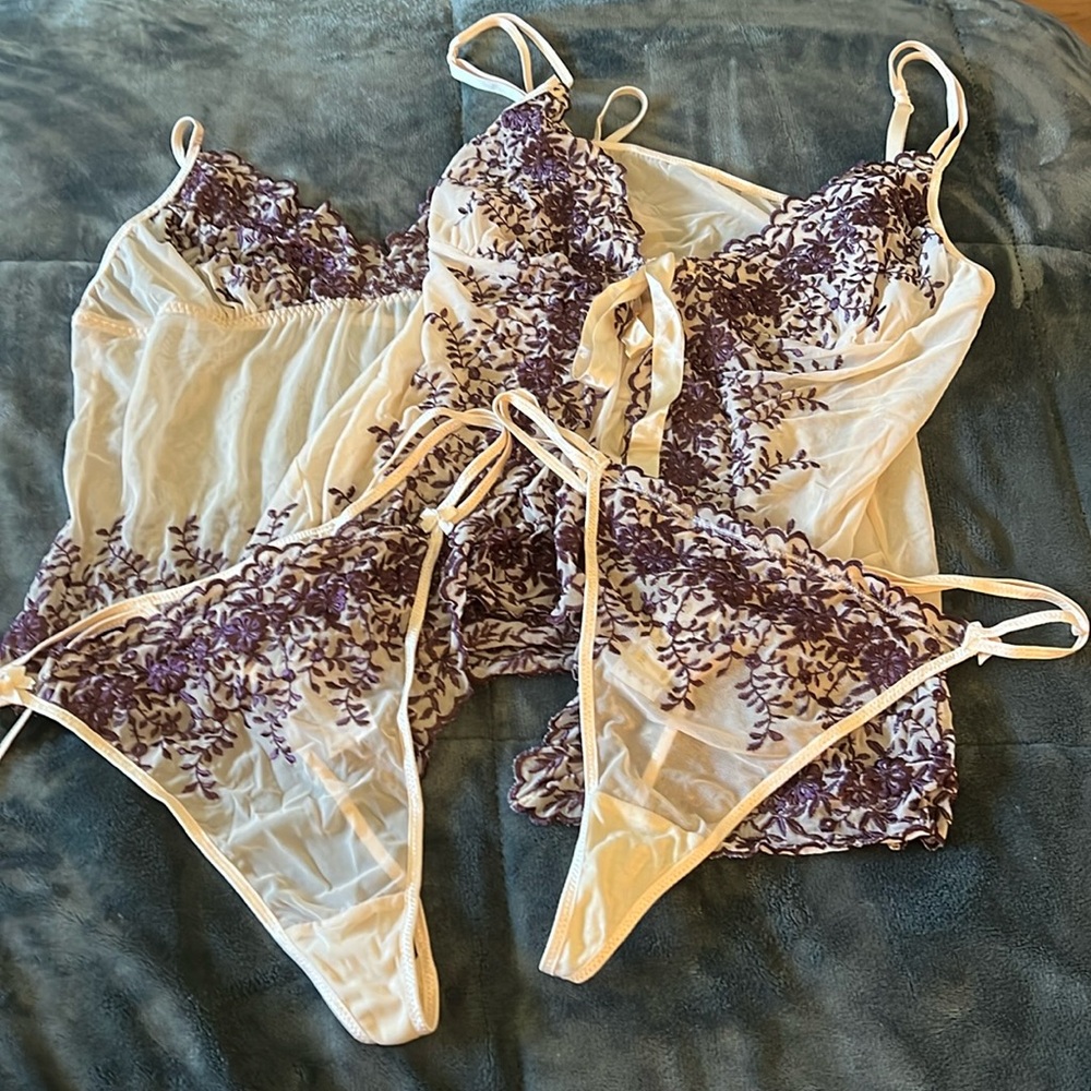 A.C.T. International lingerie sets 2 tops, 2 panties (one 2X one 3X)